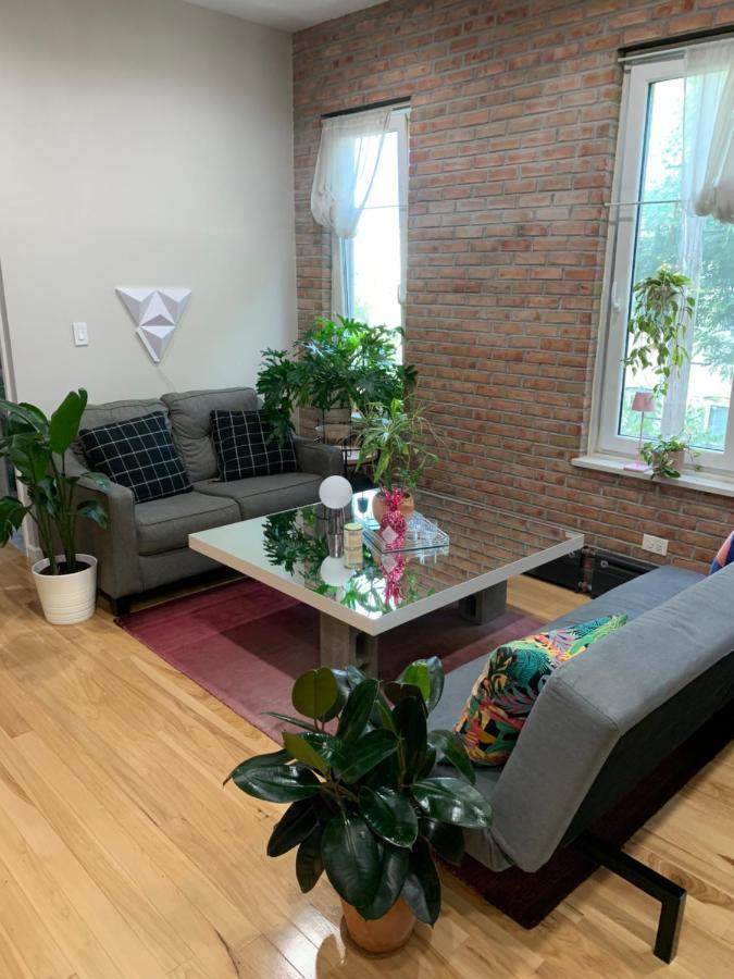 Urban Jungle Oasis In Queens! Apartment New York Bagian luar foto