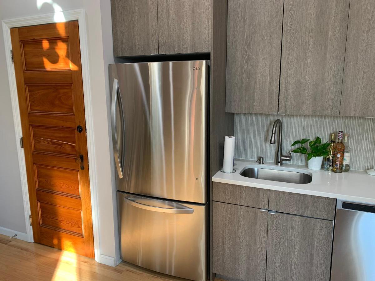 Urban Jungle Oasis In Queens! Apartment New York Bagian luar foto